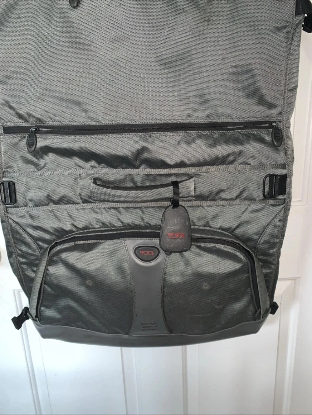 Tumi Gray Garment Bag Tri-fold Luggage Handle Ballistic Nylon Pockets Door Hook